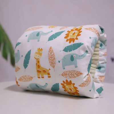COUSSIN-ALLAITEMENT-TUYAU-BLANC-FEUILLE-ANIMAUX