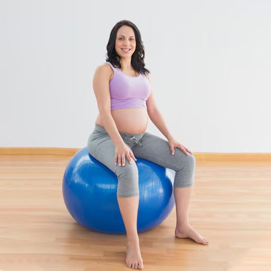Ballon de grossesse mama assise