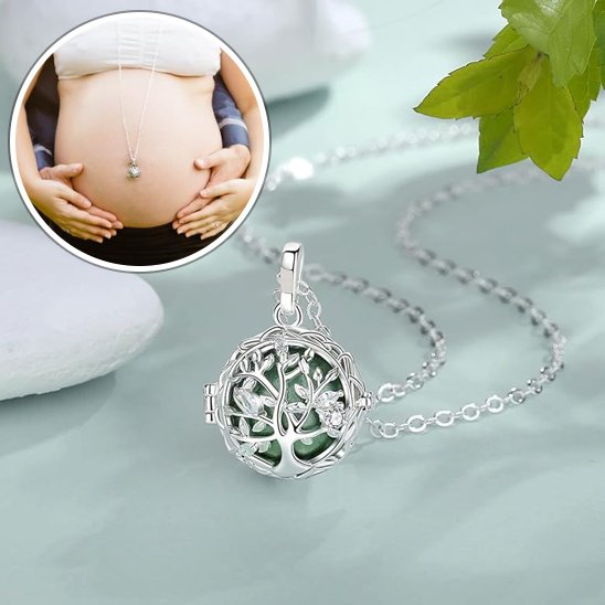 Bola-de-grossesse-Amazonie-sur-fond-vert