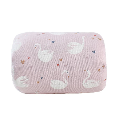 coussin-allaitement-tube-cygne-coeur