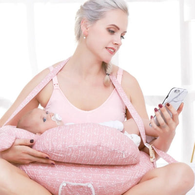 coussin-d'allaitement-chaton-blanc-maman-lit